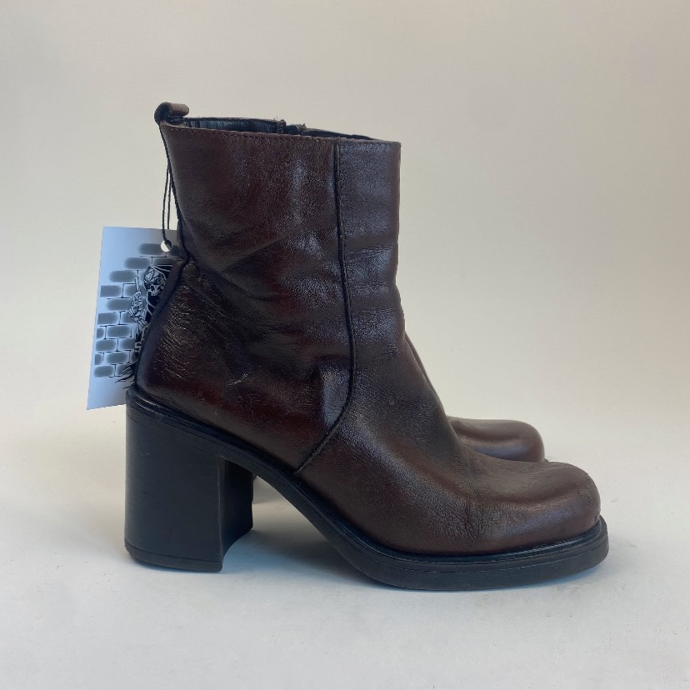 Vintage Burgundy Red Leather Bootie, Short Chunky Heel Round Toe